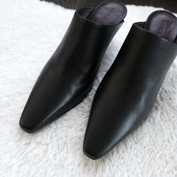 Bottega Veneta Square Pointy Toe Curved Block Heel Lamb Leather Mule - Picture 3 of 12